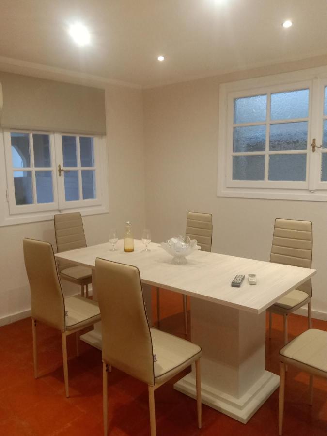 Menegis Apartment ไซคิย์นธอสทาวน์ ภายนอก รูปภาพ